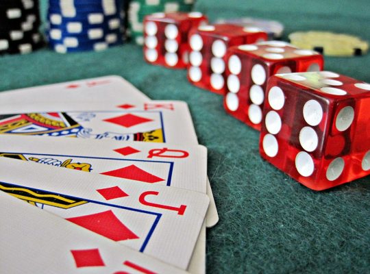 Winnipoker: Your Ultimate Poker Playground